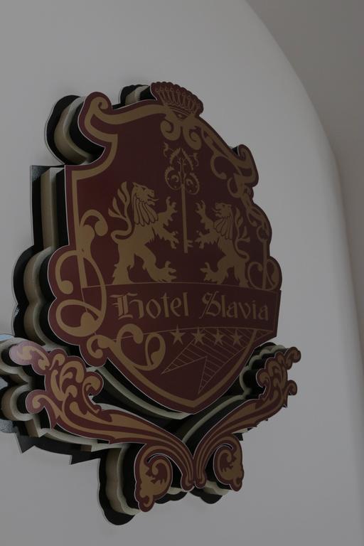 Hotel Slavia Salonta Luaran gambar